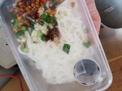 -高师傅特色米粉汤包(建设路店)