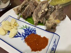 -壹阁胡羊焖饼(特色小吃街店)