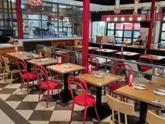 -Mr.Pizza米斯特比萨(盐城聚龙湖店)