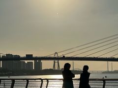 -南京眼步行桥