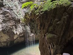 -龙水峡地缝景区