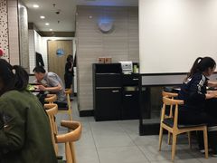 -呷哺呷哺(哈尔滨红博购物广场店)