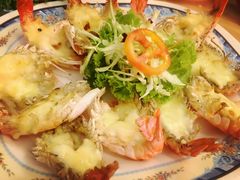 -J Daeng Seafood