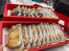 -花花卷卷·鲜食蛋糕(静安久光百货店)