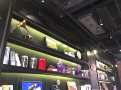 -拉亚汉堡经典餐厅(商城路店)