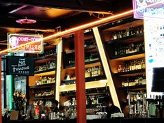 -Famous肥猫墨西哥音乐餐吧(五棵松华熙LIVE店)