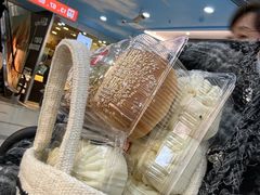 -白玉兰食品(中山公园龙之梦店)