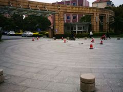 -上海外国语大学(虹口校区)