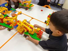 -百变天才机器人编程中心·信奥·VEX竞赛(领展购物中心店)