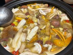 -菌之家·专业纯野生菌火锅·特色炒菌