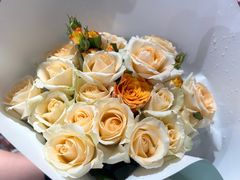 -三只松鼠生活馆(芜湖弋江金鹰店)