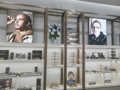 -无界眼镜MaxLess(南翔印象城店)