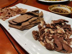 -诺敏塔拉奶茶-布里亚特包子-手把肉(锦都会店)