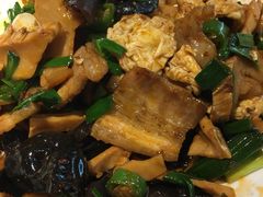 黑木耳炒肉片-南枝记·广东味道(中骏世界城店)