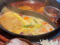 -赵美丽·重庆社区火锅·直营店(火车东站·中豪国际店)
