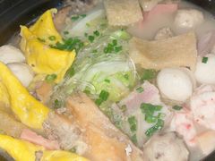 -沪华海鲜大酒楼(南汇店)