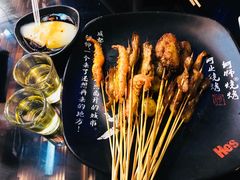 -何师烧烤·香辣蟹·川菜·30年老品牌(太古里旗舰店)