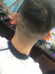 -乾健·烫染·接发SALON