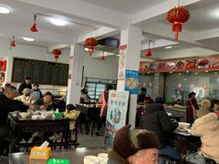 大堂-张一品食府