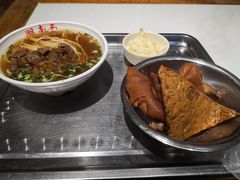 -李兰英湖南面馆(护国路店)