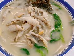 招牌黄鱼面-明呈黄鱼面馆(斜土路店)