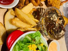 -必胜客(东大桥店)