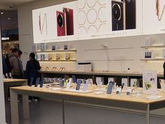 -华为授权体验店(中山公园来福士)