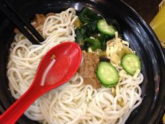 -灵芝妹子海鲜米线(瓦房店新玛特店)