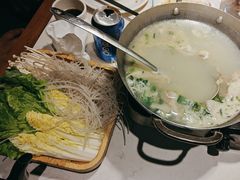 -丁里羊肉小镇(天鹅湖总店)