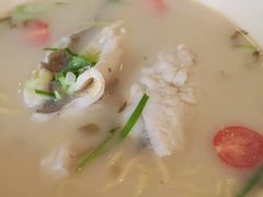 -玖鲜小笼(中山广场店)