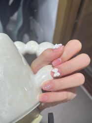 -芊屿芊浔美甲