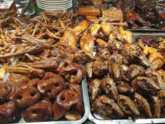 -八一路好吃街(雨田商务大厦店)