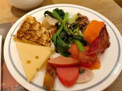 -咖啡苑自助餐厅·中国大饭店