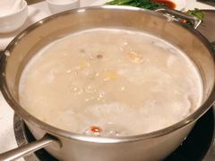 -煲王粤菜餐厅(中侨中心店)