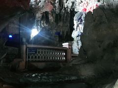 -崆峒岩风景区