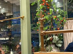 -玛格萝妮比萨屋(四平店)
