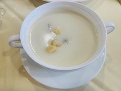 奶油鲜蘑菇汤-新侨三宝乐西餐厅(崇文门店)