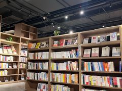 -漓江书院(三祺广场店)