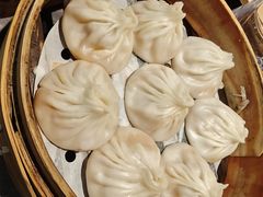 蟹粉鲜肉小笼-莱莱小笼·乔艾