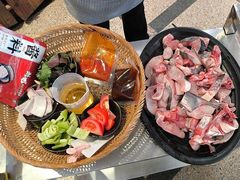 -刘姐啤酒鱼民族演艺餐厅(阳朔美食抗战路店)