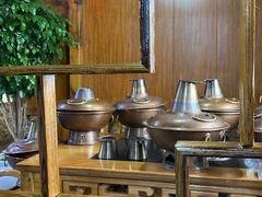 大堂-果松木炭酸菜铜火锅·外婆参鸡汤