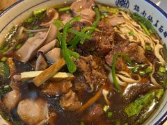 -镇南锅盖面馆(解放路店)