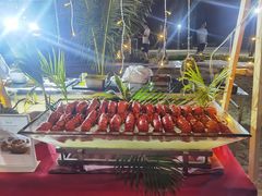 -亚龙湾希尔顿自助餐厅·海鲜·烧烤·沙滩BBQ·现场乐队