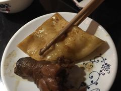 -挂旗柴锅鸡(蚌山区嘉年华店)