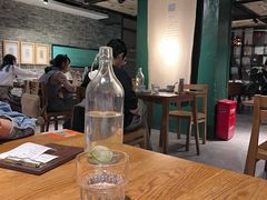-一坐一忘云南菜(嘉里中心店)