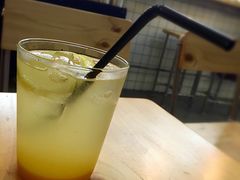-无牌咖啡&酒馆