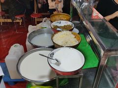 -正宁路小吃夜市