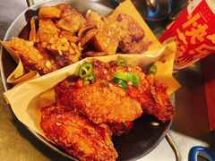 炸鸡翅一半一半-富乐满韩国正宗炸鸡韩国料理(虹泉路店)