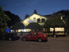 -蓓佛莉音乐酒吧BEVERLEY HAUS