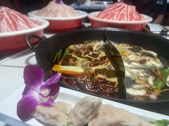 -伍师兄市井火锅(东部星悦天地店)